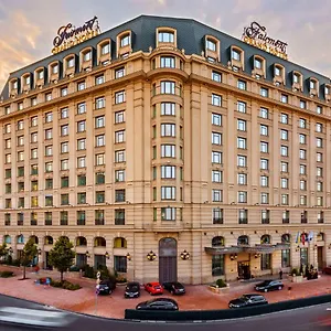 מלון Fairmont Grand