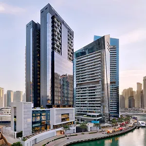 מלון Crowne Plaza Marina By Ihg
